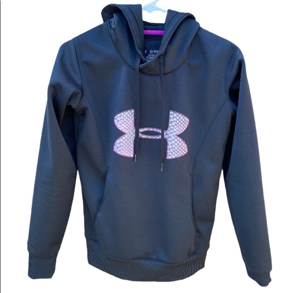 Underarmour sweater (good condition)